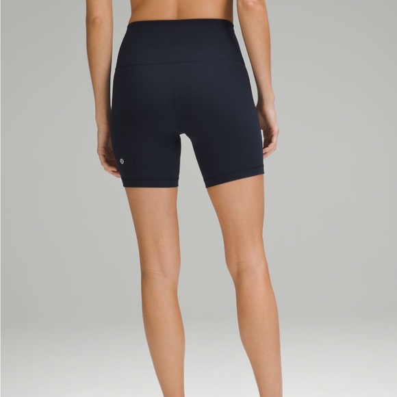 Wunder Train High Rise Short 6” - Picture 3 of 8